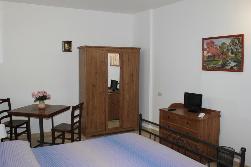 Azienda Vitivinicola Sergio Del Casale Васто Екстериор снимка
